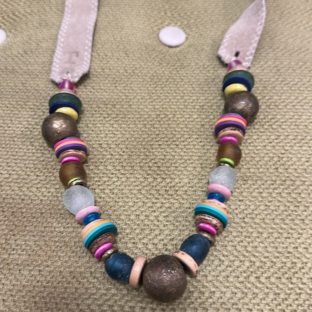 Twine & Twig necklace new beaded - Picture 2 of 3
